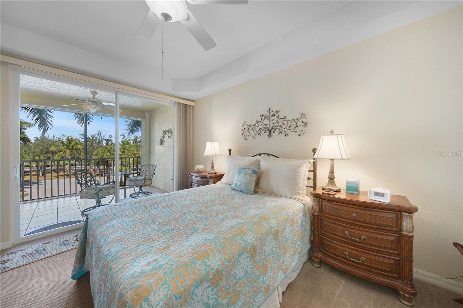 FOUNTAIN COURT BLDG 03 - Residential