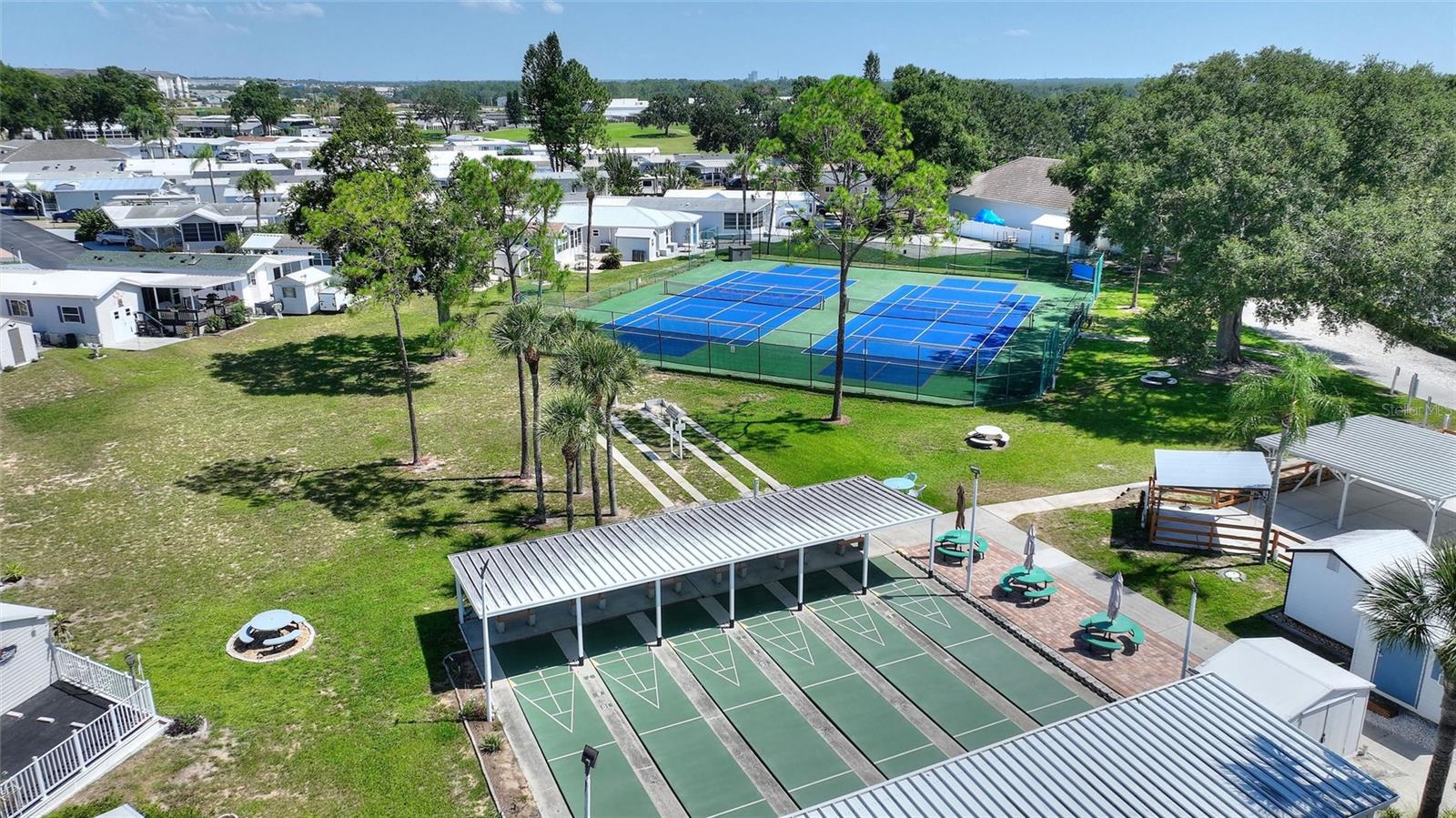 DEER CREEK GOLF & TENNIS RV RESORT PH 01 - Residential