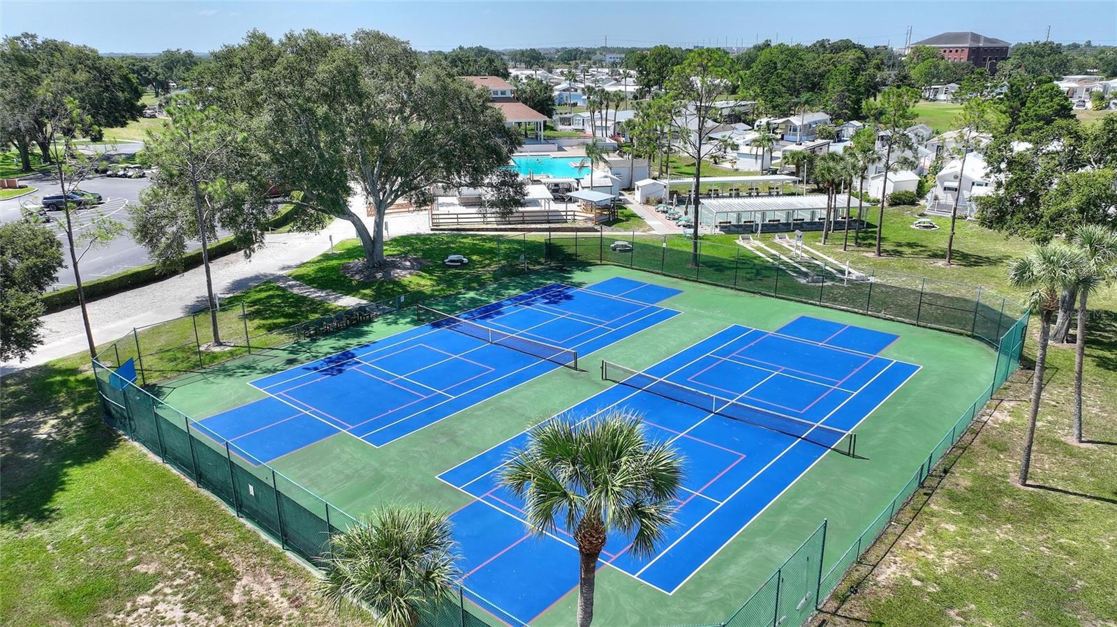 DEER CREEK GOLF & TENNIS RV RESORT PH 01 - Residential