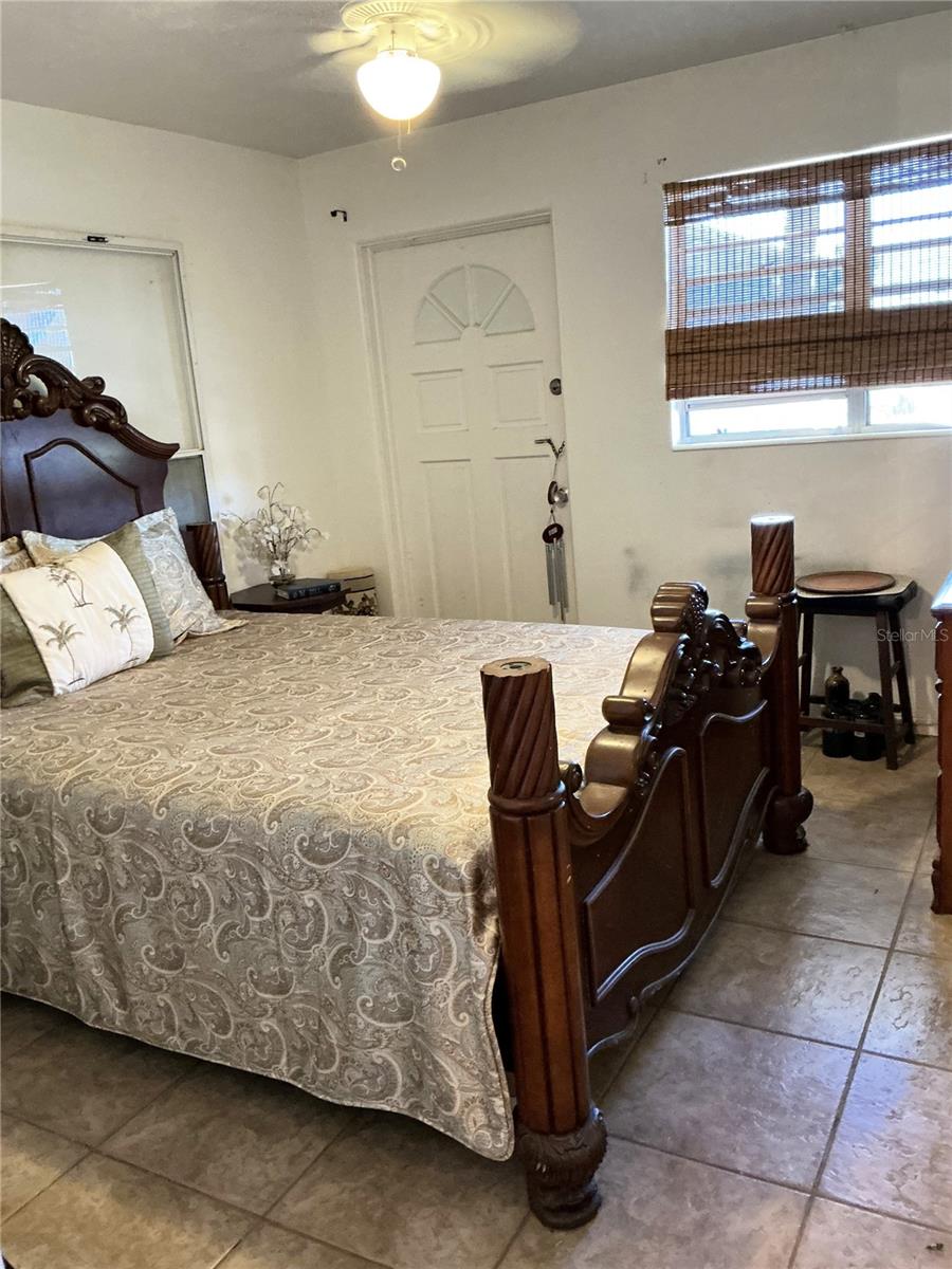 CLEARVIEW OAKS PARADISE - Residential