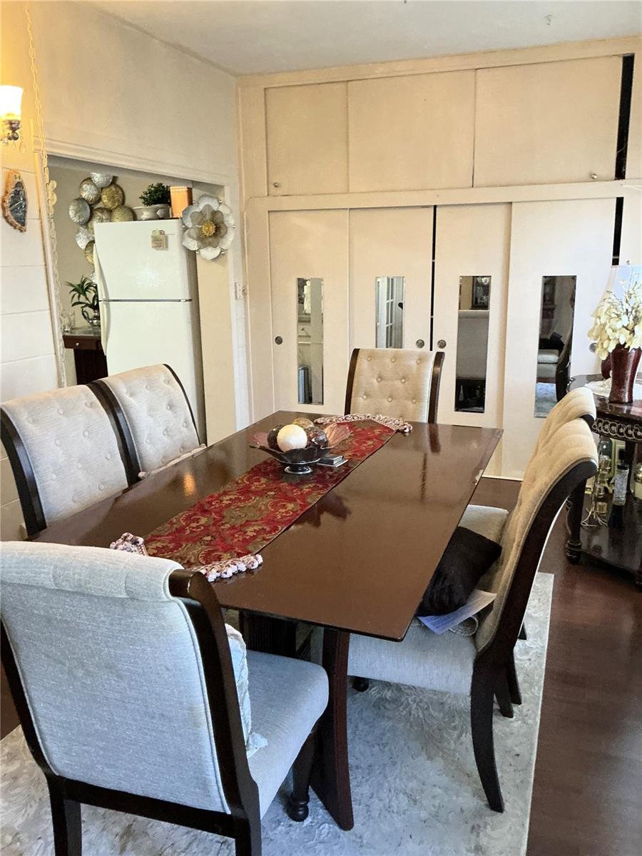 CLEARVIEW OAKS PARADISE - Residential