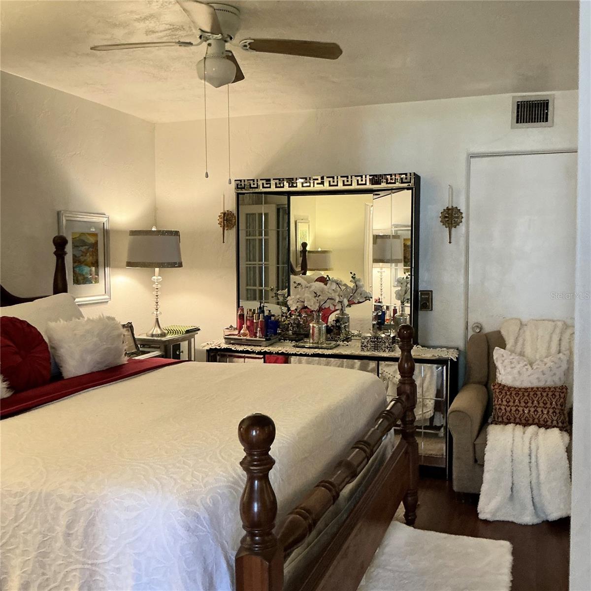 CLEARVIEW OAKS PARADISE - Residential