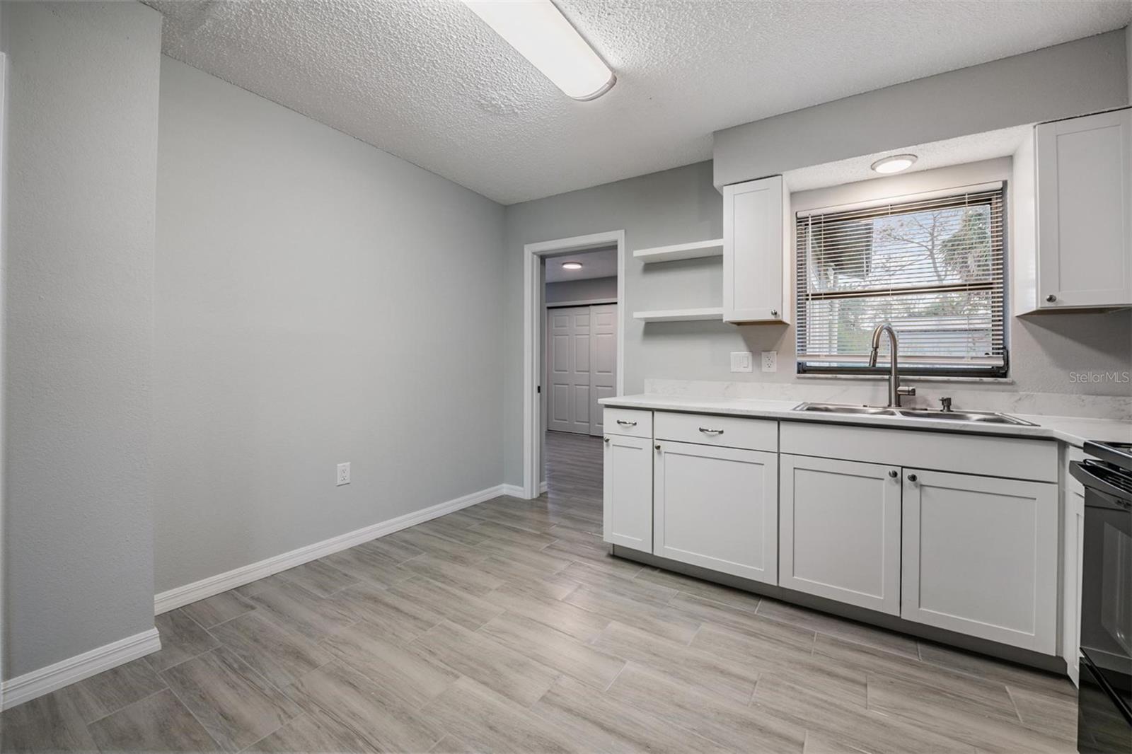 GULF SIDE ESTATES - Residential