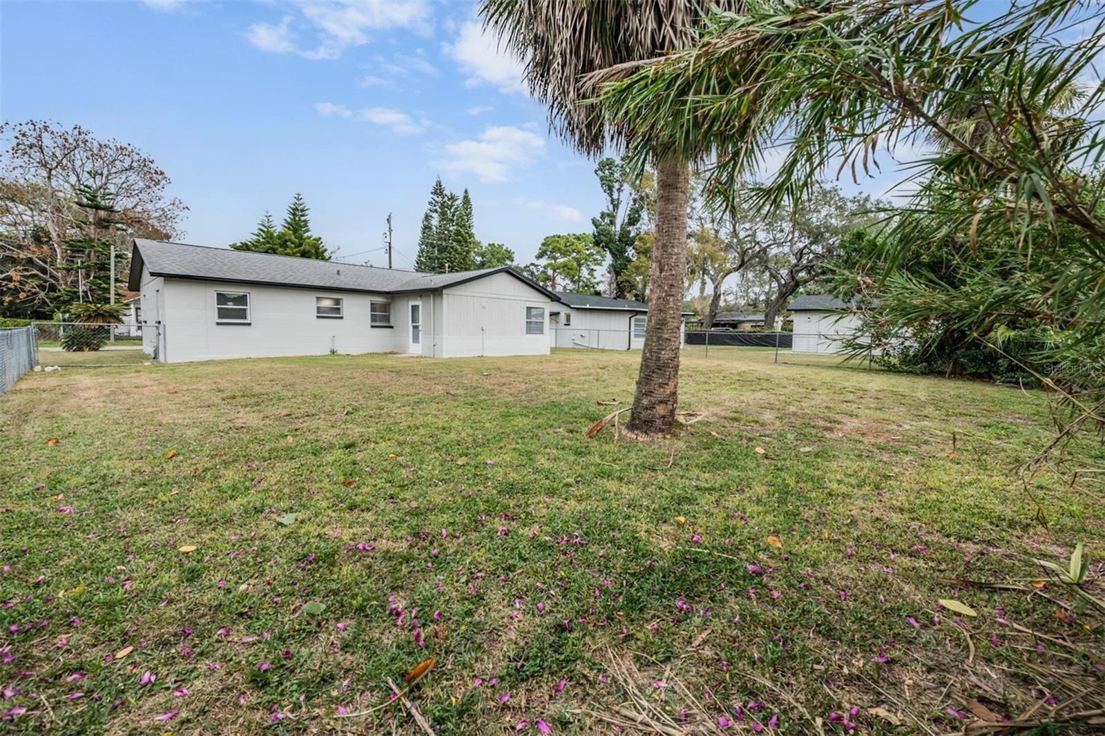 GULF SIDE ESTATES - Residential