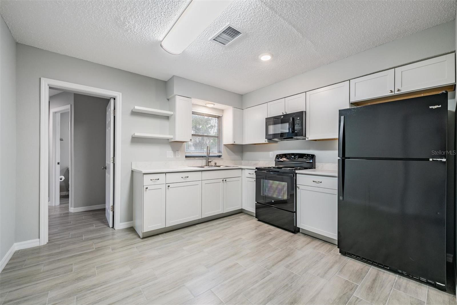 GULF SIDE ESTATES - Residential