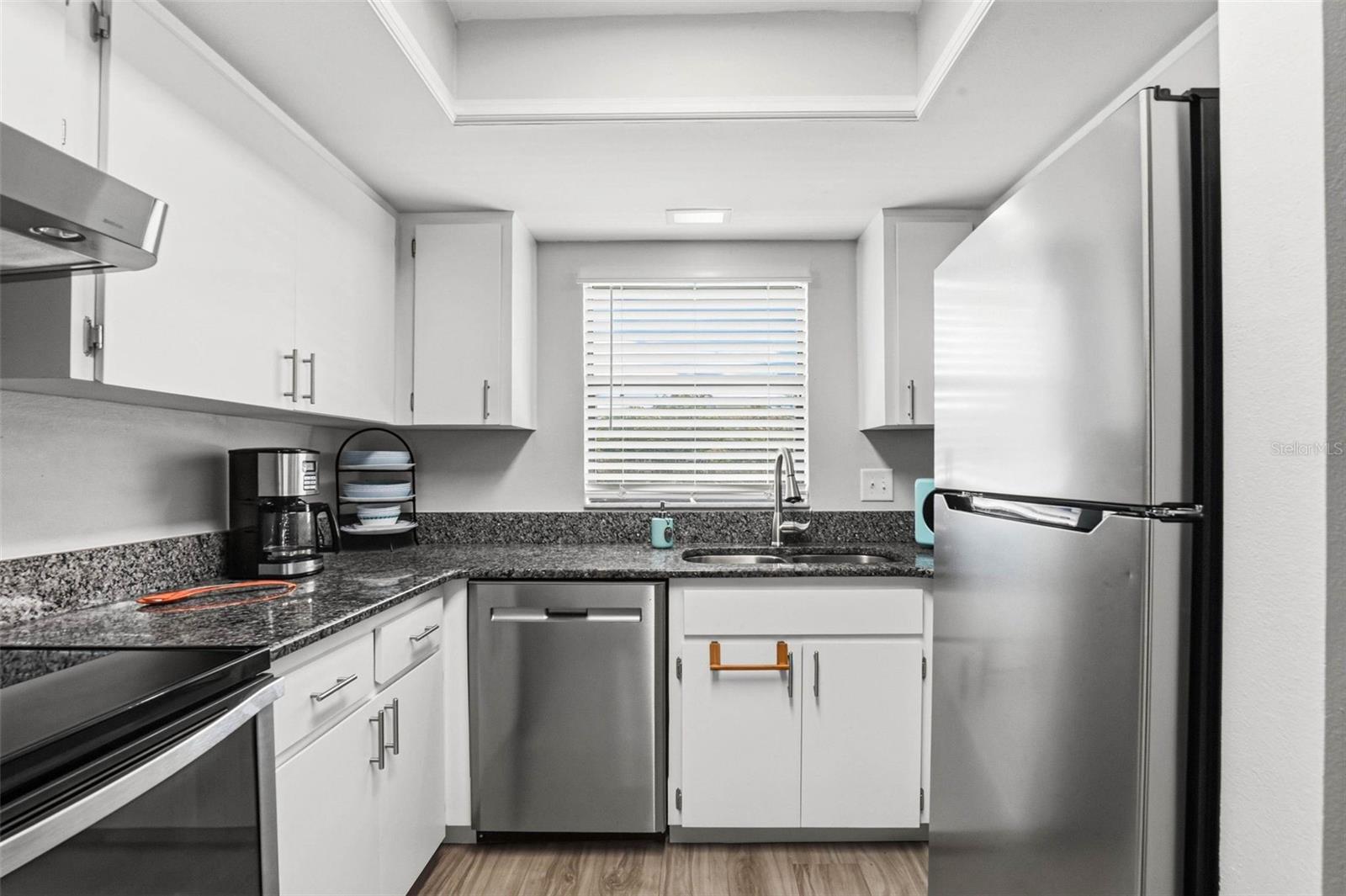 LAFAYETTE SQUARE CONDO - Residential