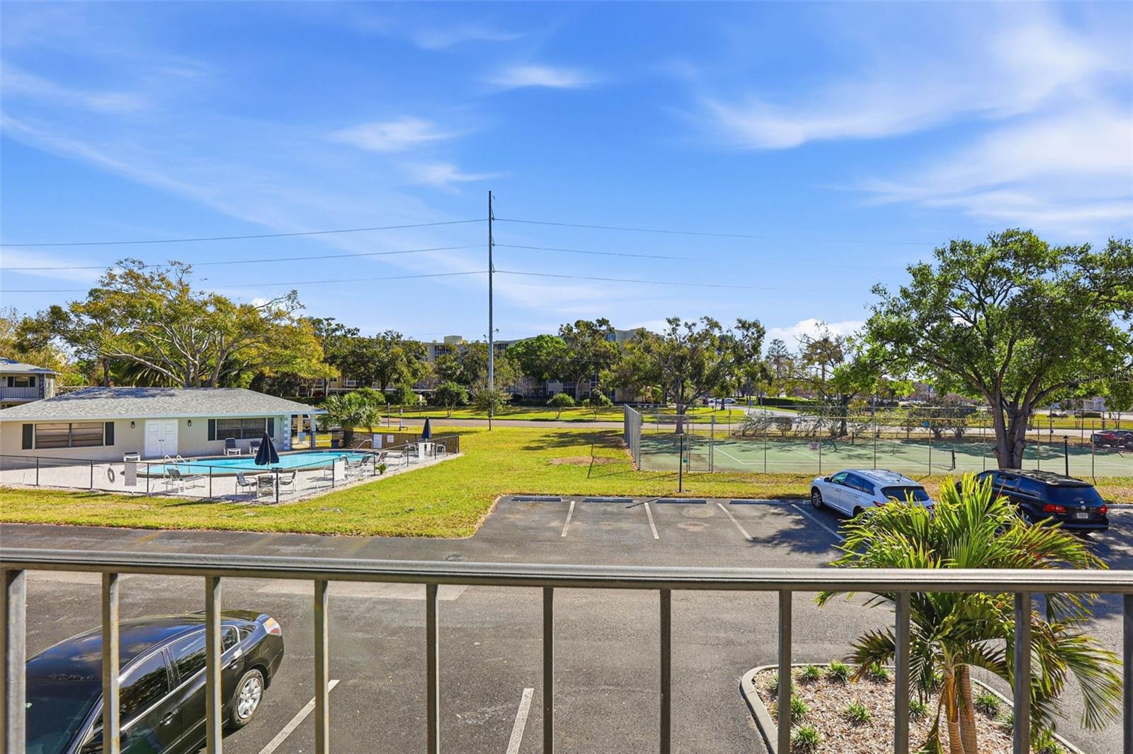 LAFAYETTE SQUARE CONDO - Residential