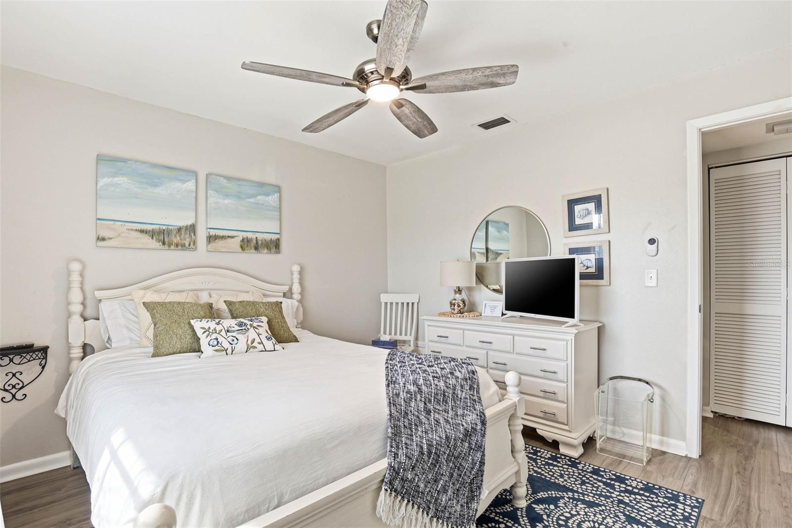 LAFAYETTE SQUARE CONDO - Residential