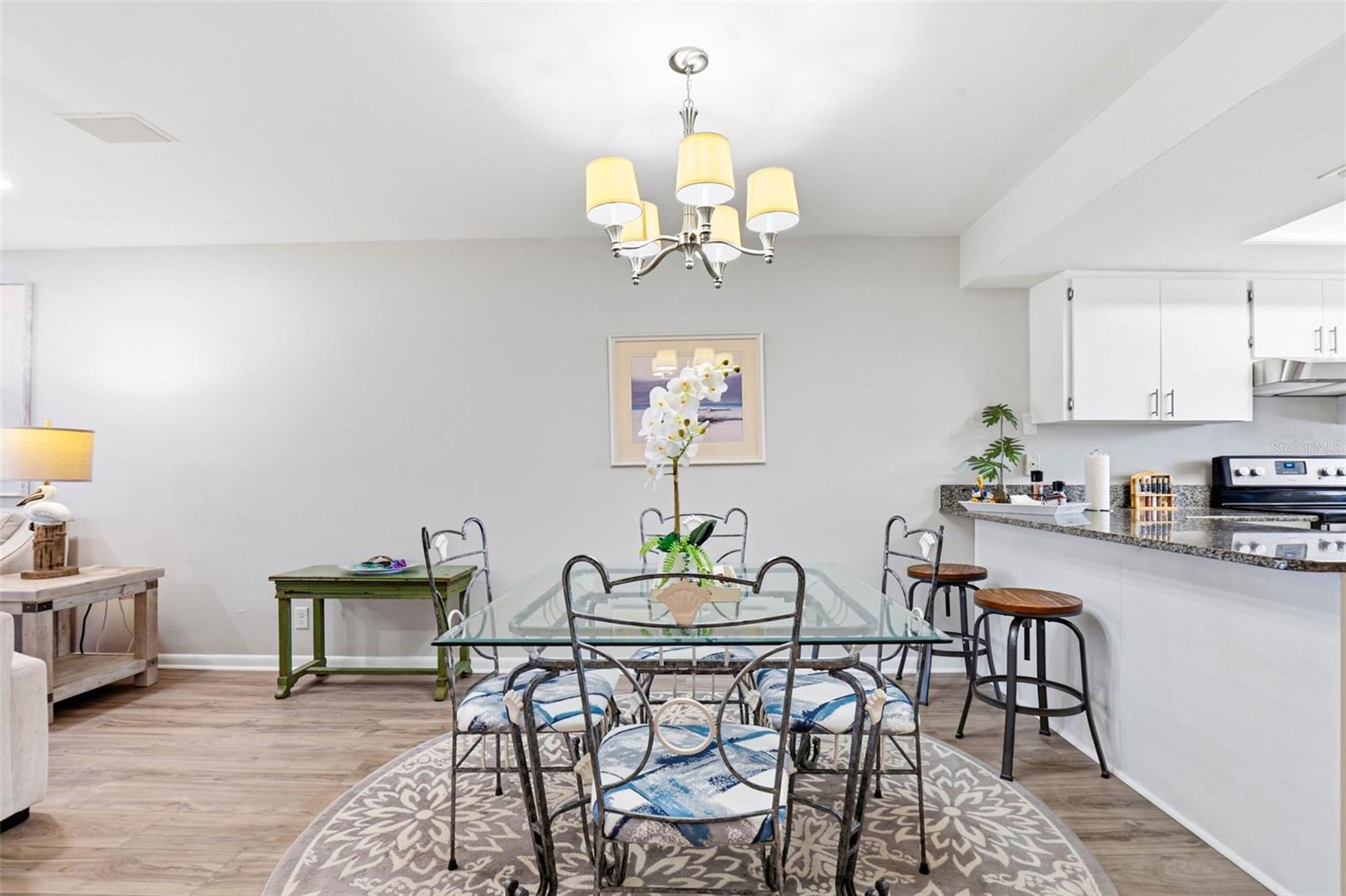 LAFAYETTE SQUARE CONDO - Residential