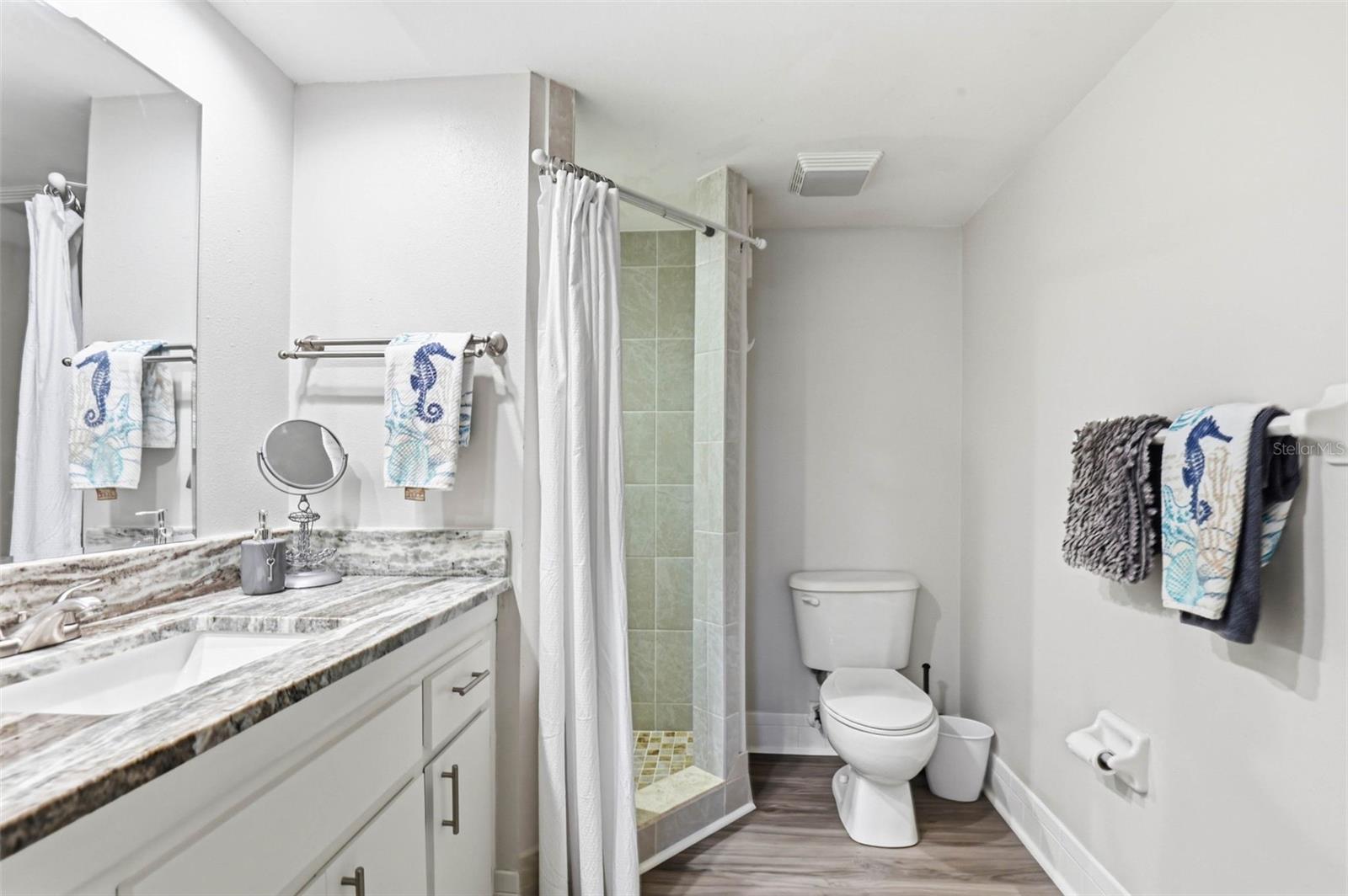 LAFAYETTE SQUARE CONDO - Residential