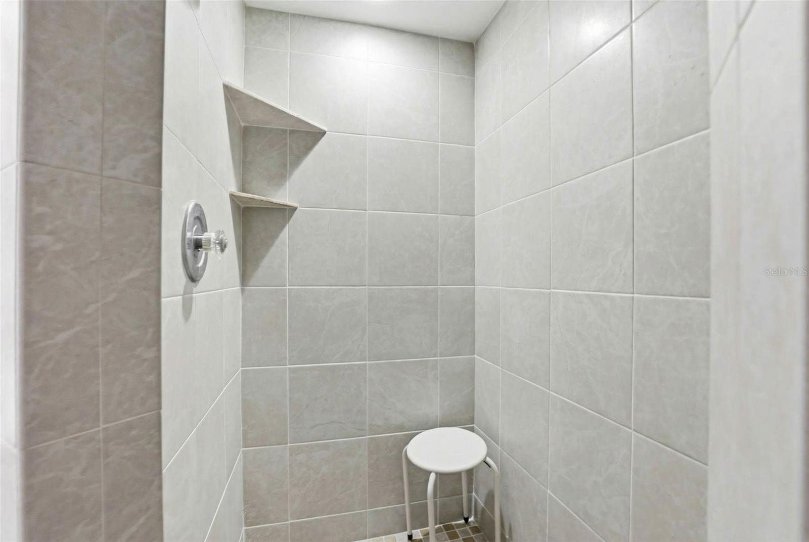 LAFAYETTE SQUARE CONDO - Residential