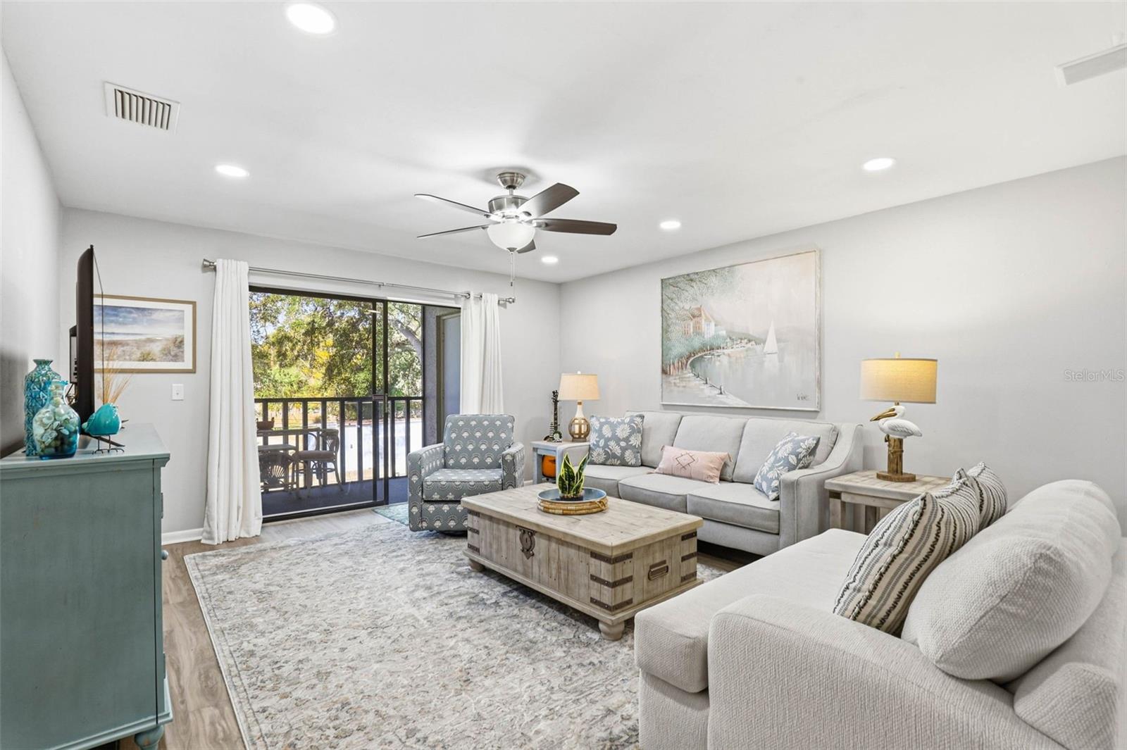 LAFAYETTE SQUARE CONDO - Residential