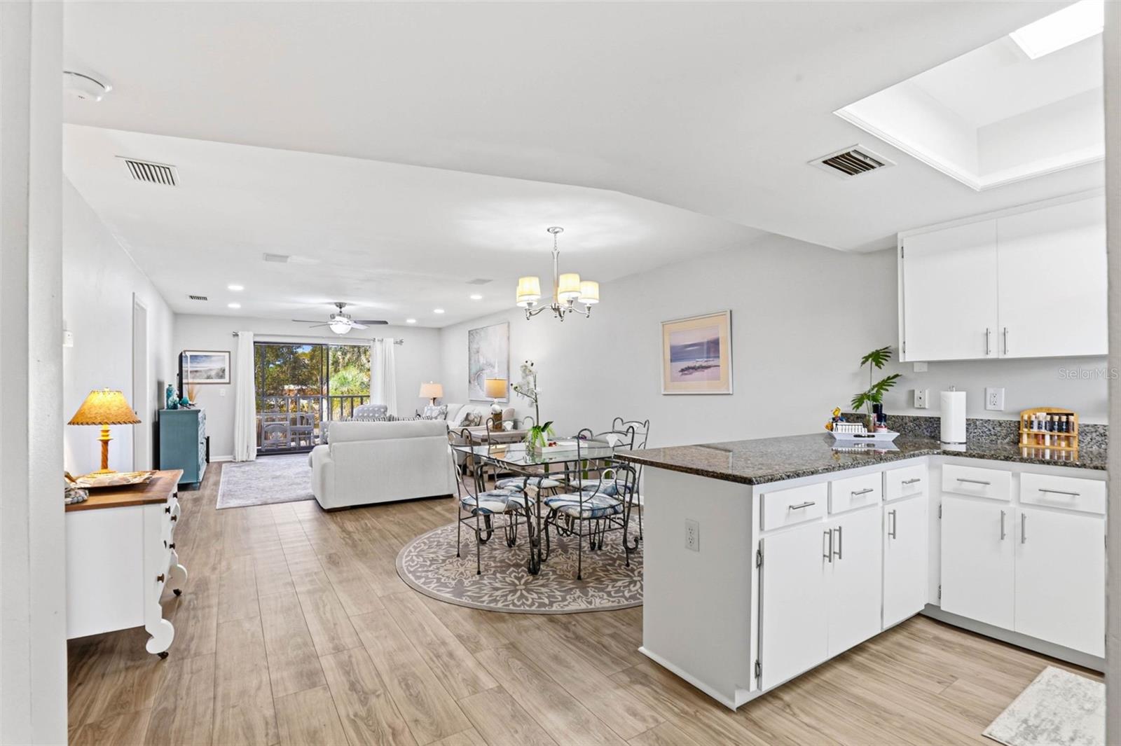 LAFAYETTE SQUARE CONDO - Residential