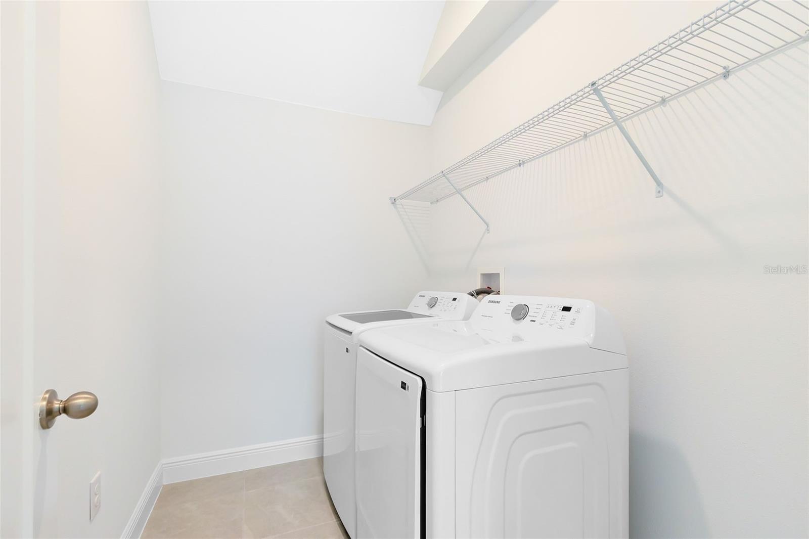 WESLYN PARK PH 1 - Residential Lease