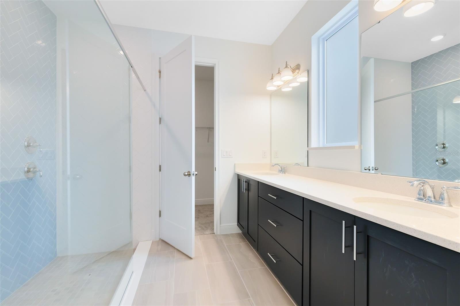 WESLYN PARK PH 1 - Residential Lease
