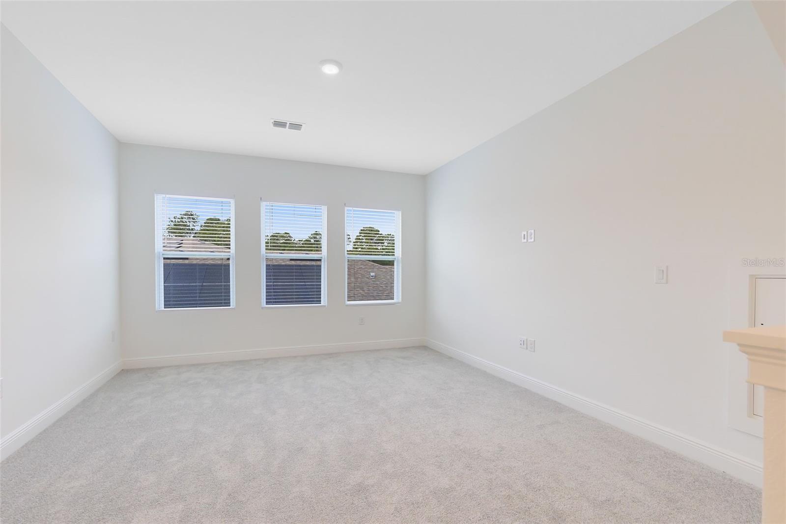 WESLYN PARK PH 1 - Residential Lease
