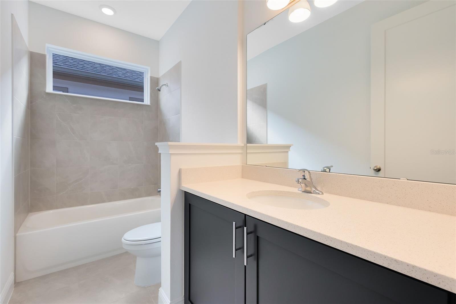WESLYN PARK PH 1 - Residential Lease