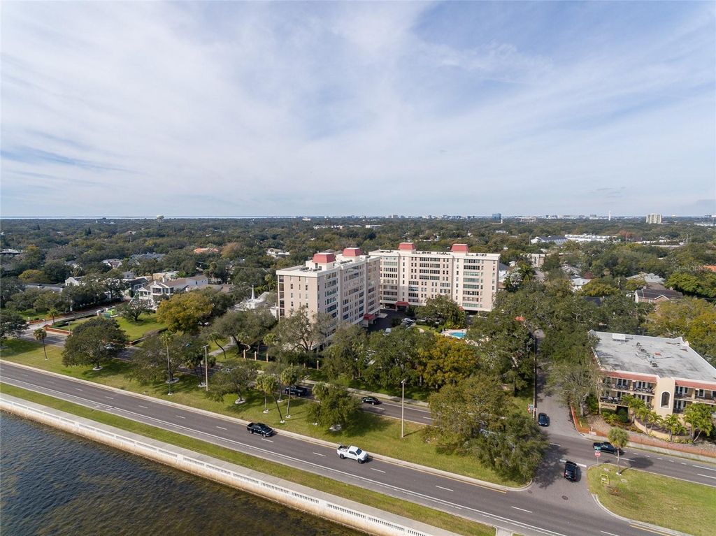 Photo of 2407 S Ardson Place #601, Tampa, FL 33629 (MLS # TB8412247)