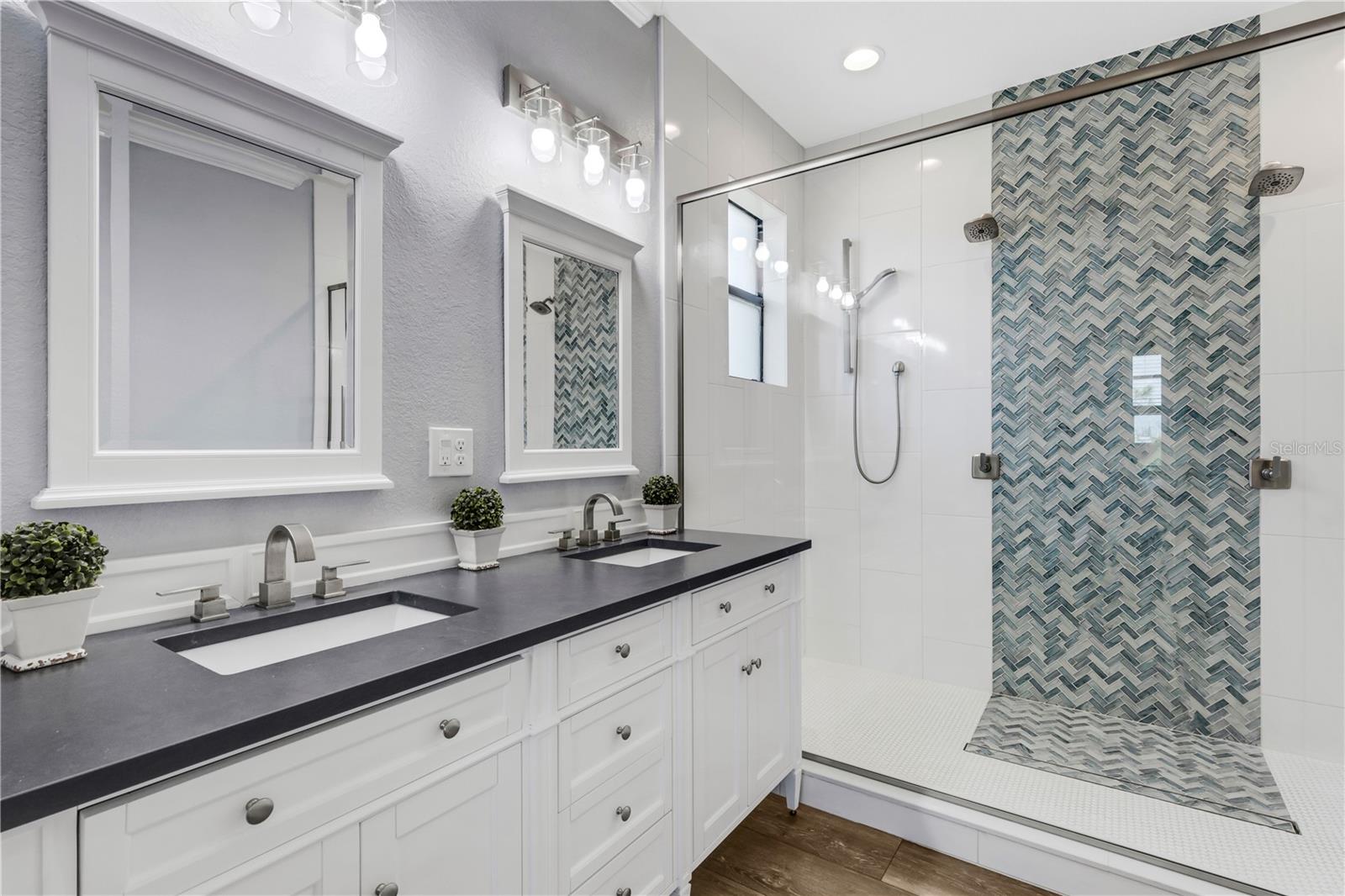 WATERCREST UN 1 - Residential