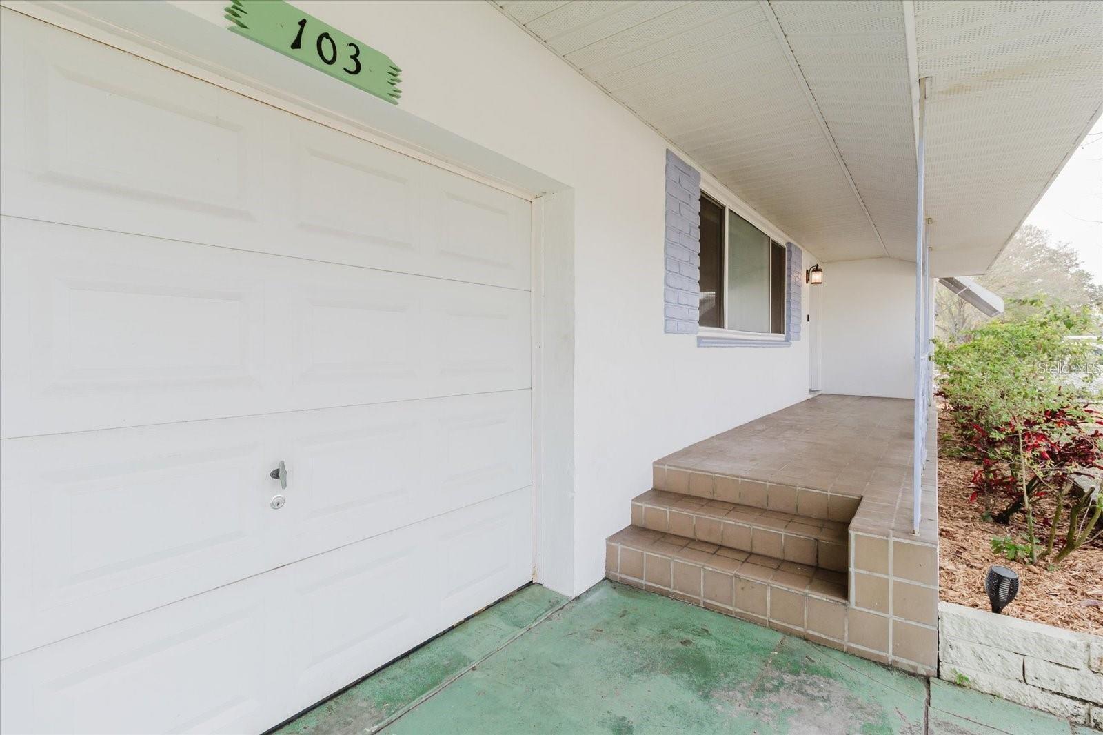 103 N METEOR AVENUE