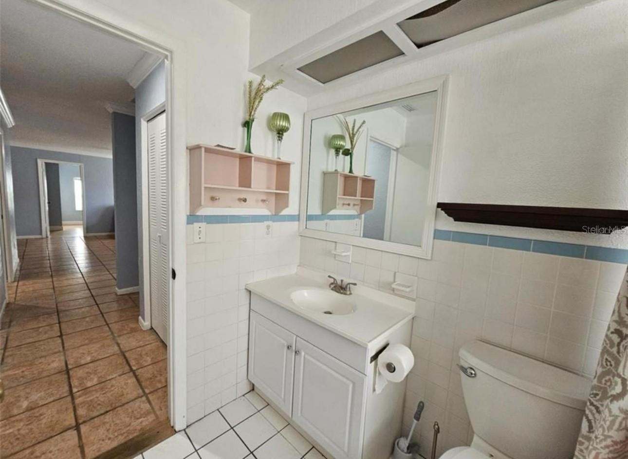 OAK PARK SUB-UNIT 3 - Residential Lease