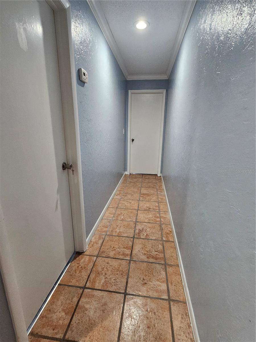 OAK PARK SUB-UNIT 3 - Residential Lease