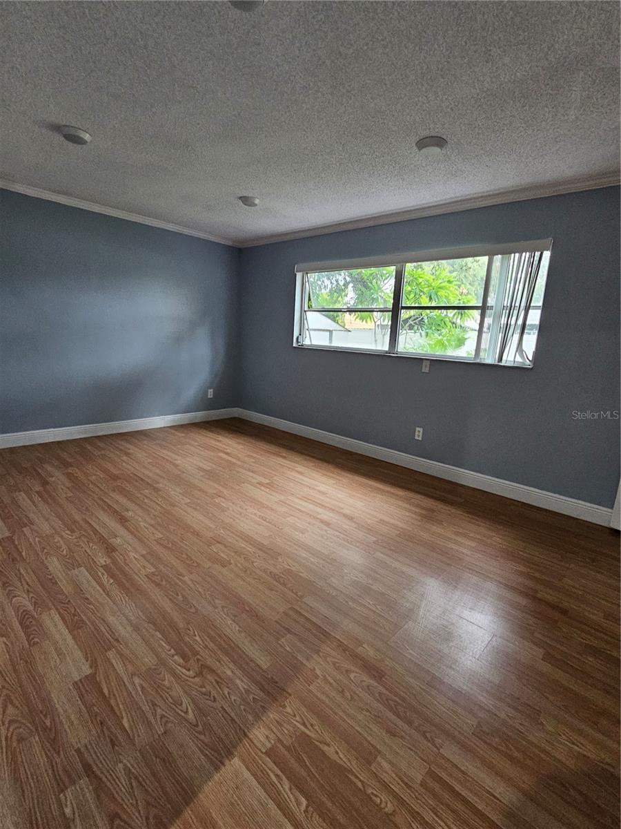 OAK PARK SUB-UNIT 3 - Residential Lease