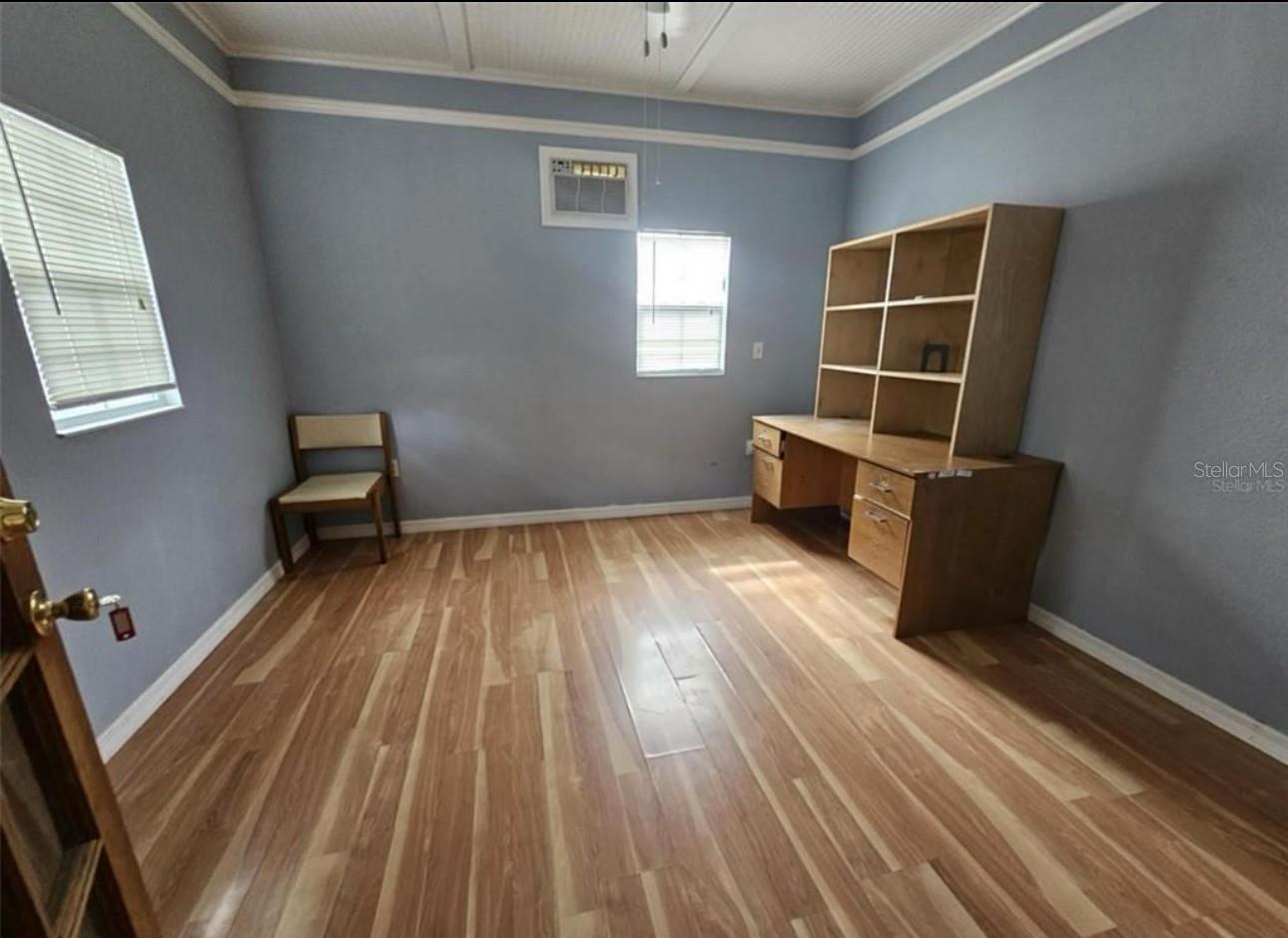 OAK PARK SUB-UNIT 3 - Residential Lease