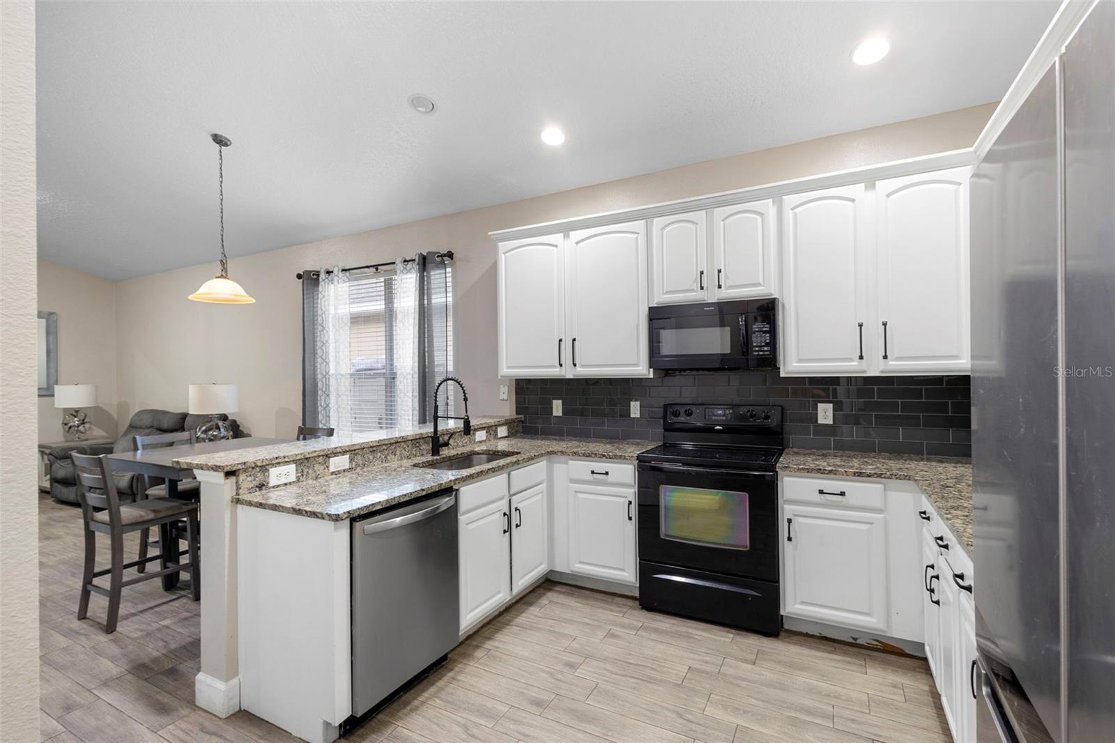 SADDLEBROOK SUB - Residential