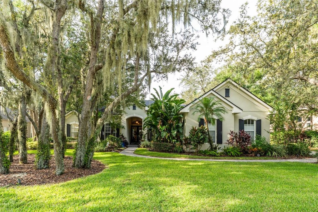 Photo of 17814 Mission Oak Drive, Lithia, FL 33547 (MLS # TB8424450)