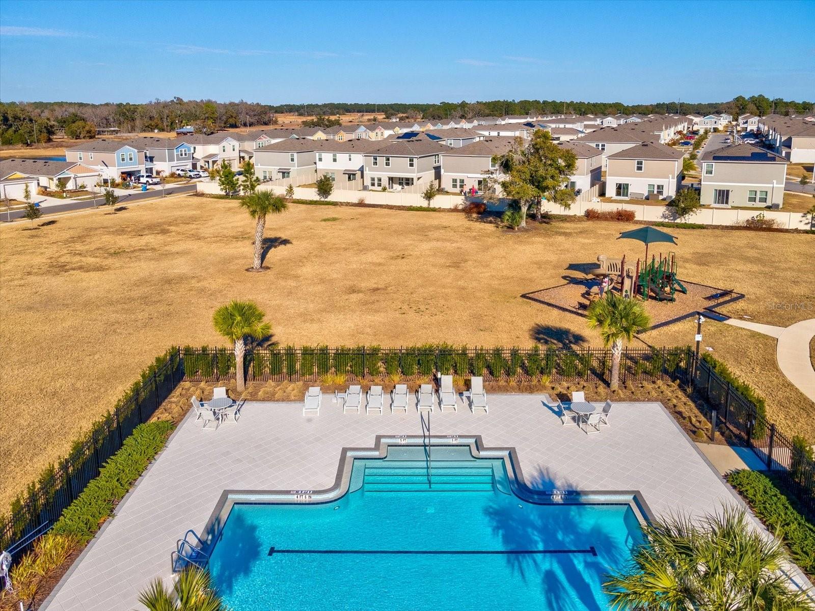 PASADENA POINT PH I - Residential