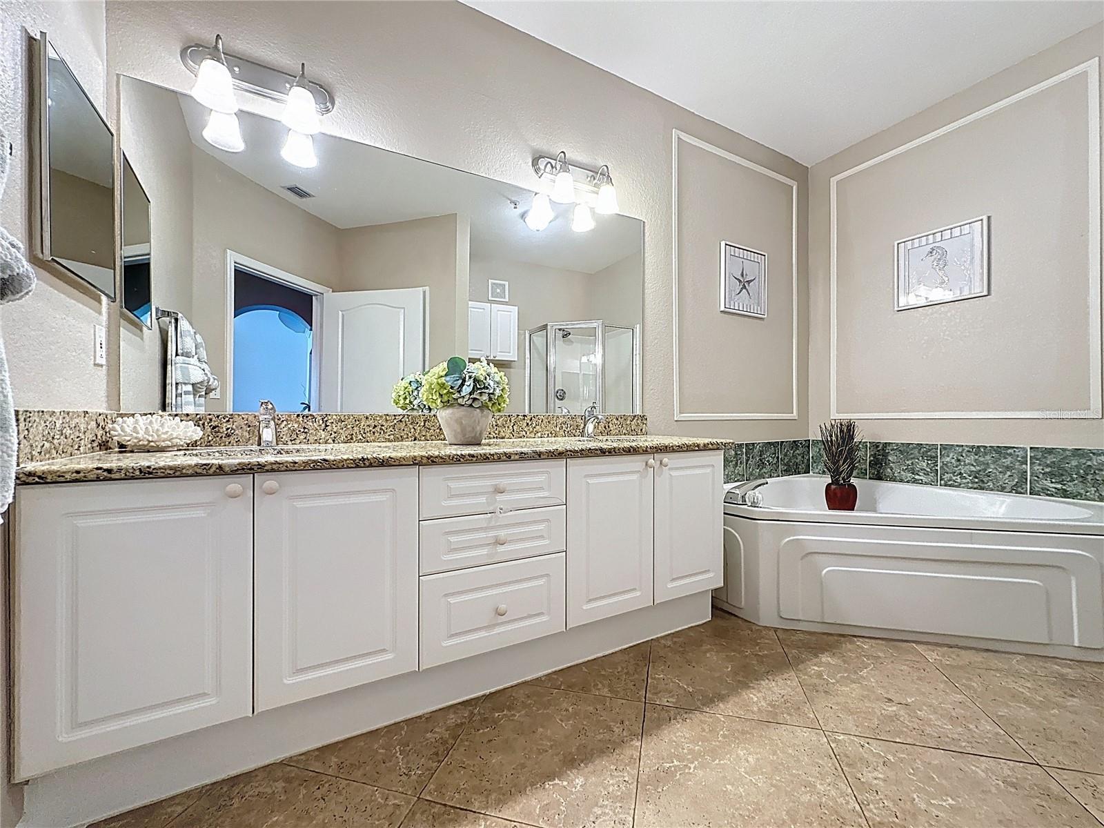 GRAND BELLAGIO AT BAYWATCH - Residential