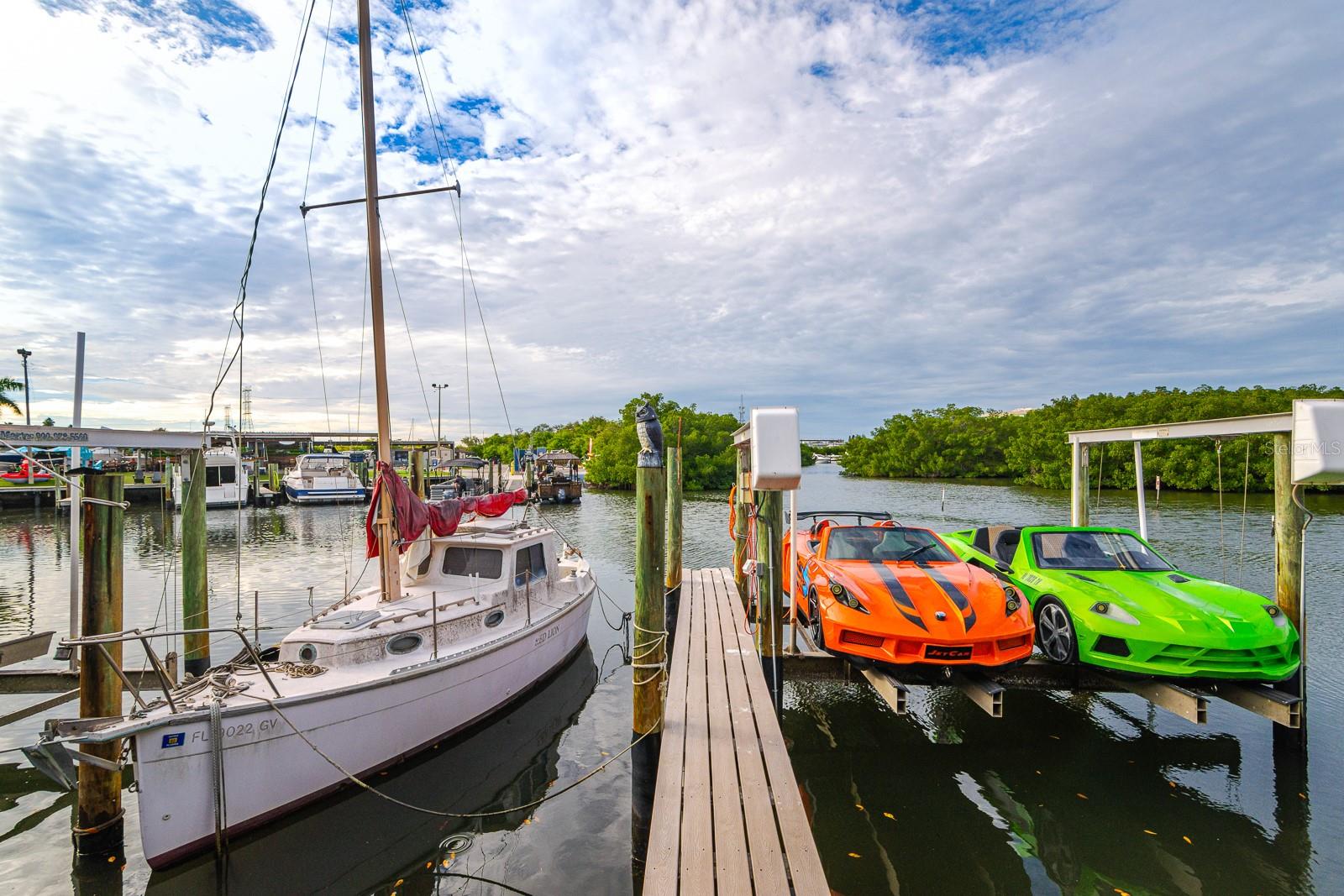 COVE CAY 26-16 VILLAGE I - Residential