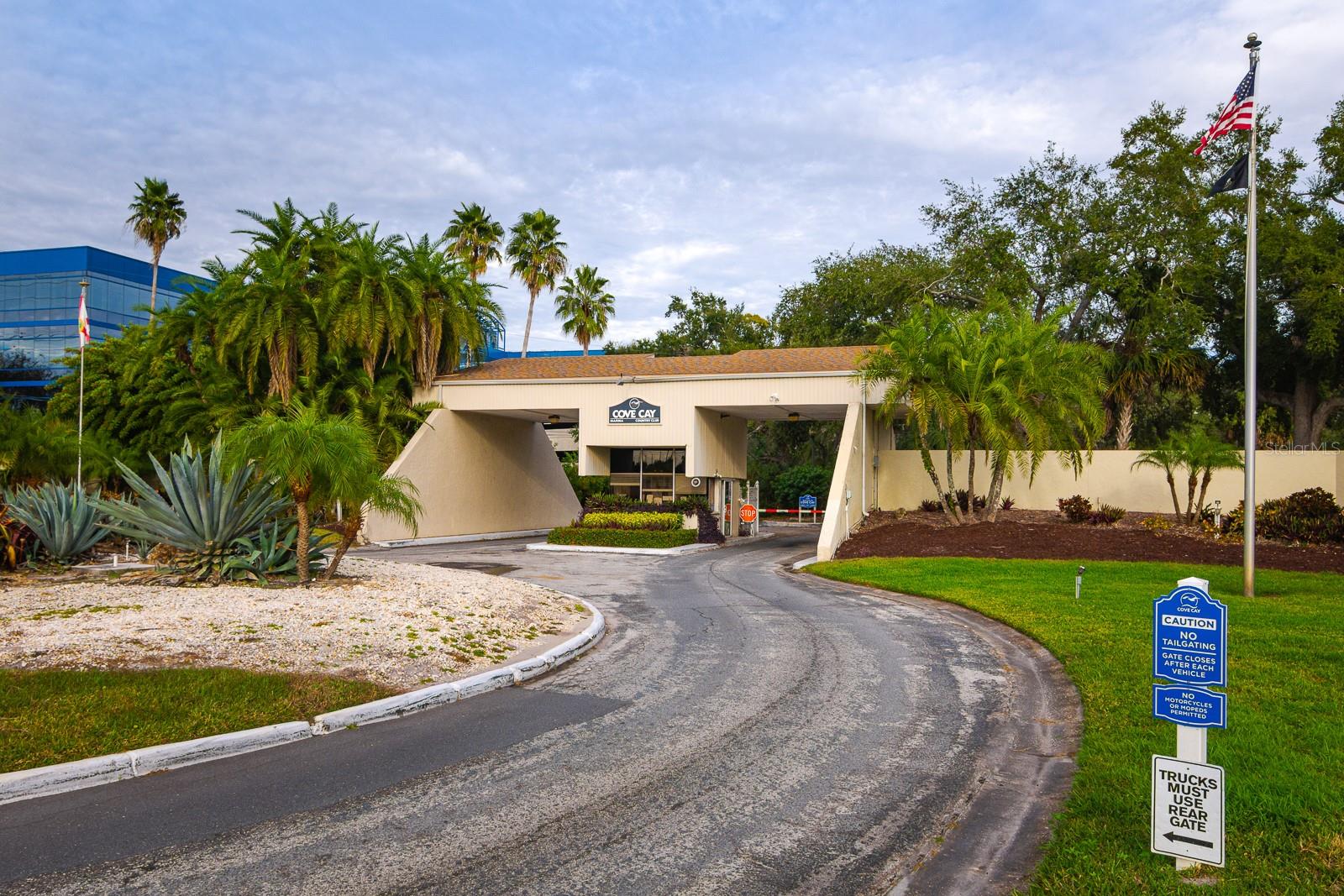 COVE CAY 26-16 VILLAGE I - Residential