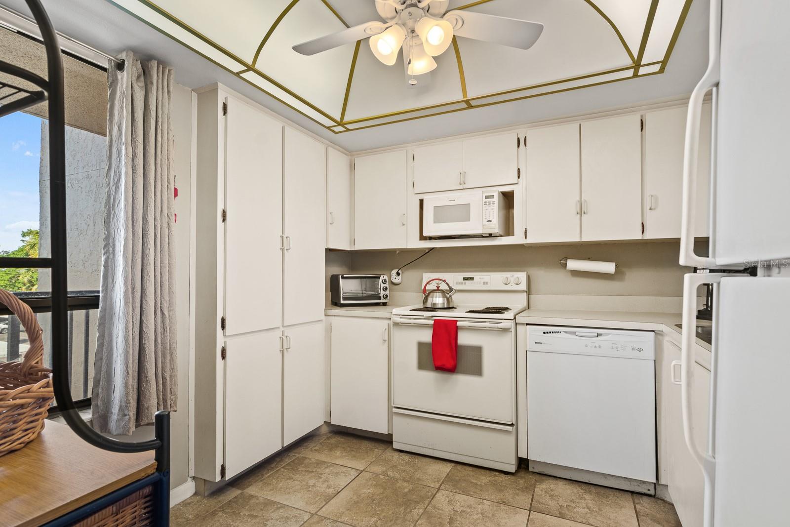 COVE CAY 26-16 VILLAGE I - Residential