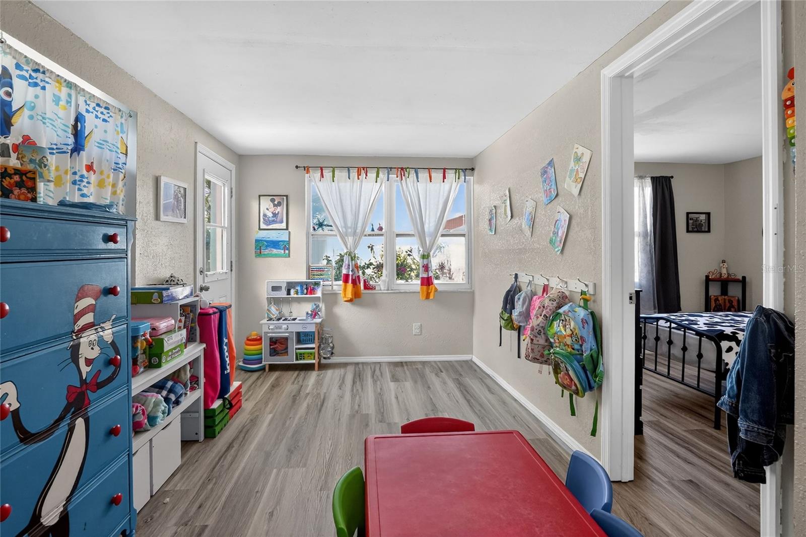 APOLLO BEACH UNIT TWO - Residential