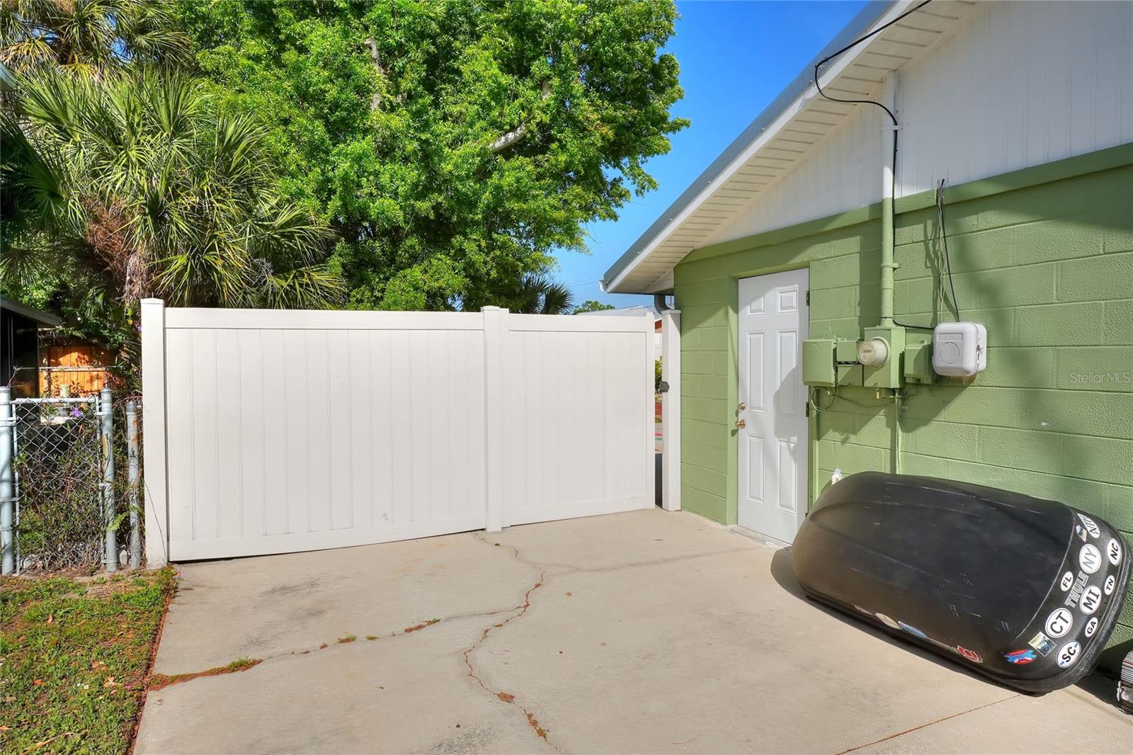 APOLLO BEACH UNIT TWO - Residential