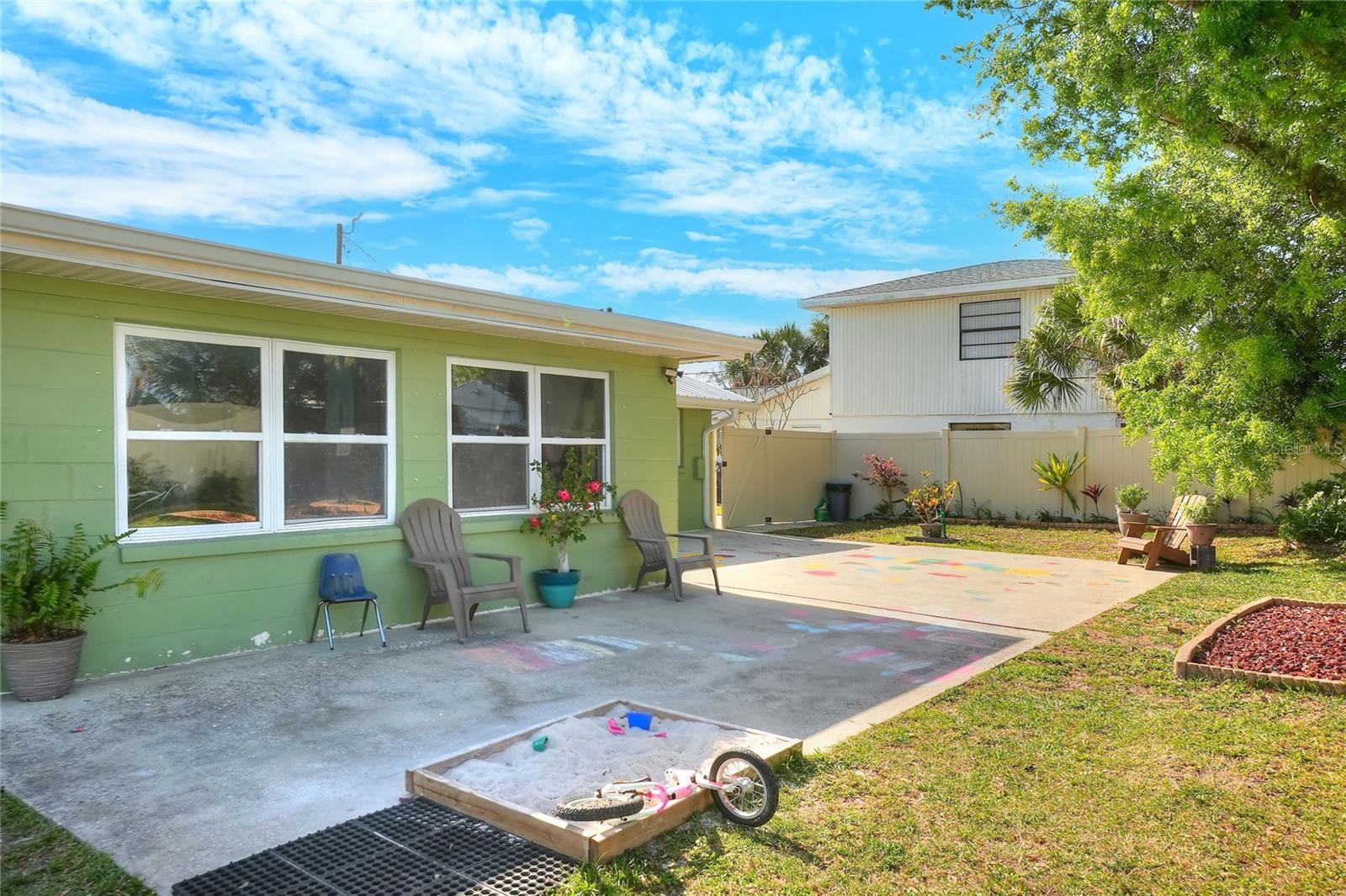 APOLLO BEACH UNIT TWO - Residential