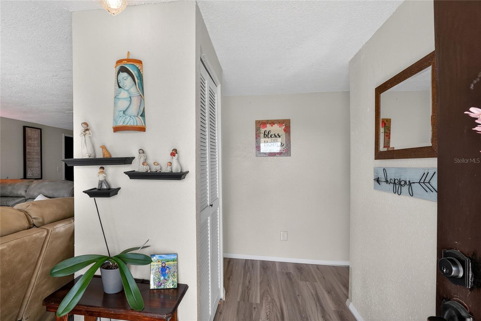 APOLLO BEACH UNIT TWO - Residential