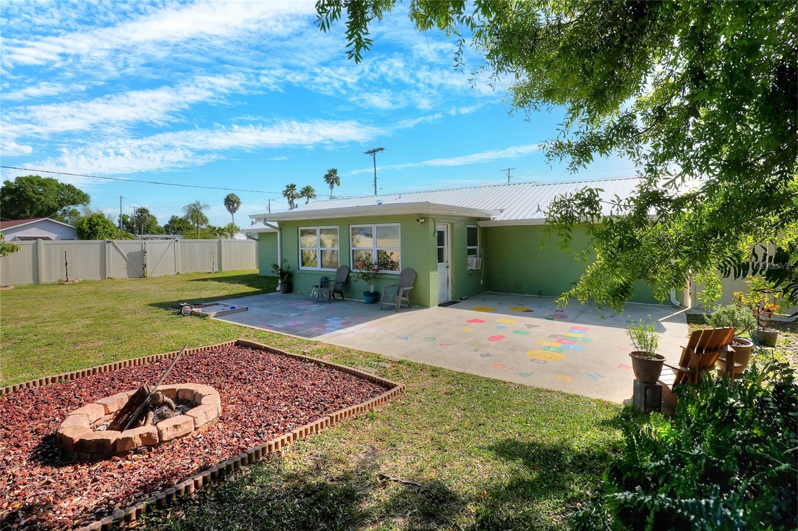 APOLLO BEACH UNIT TWO - Residential