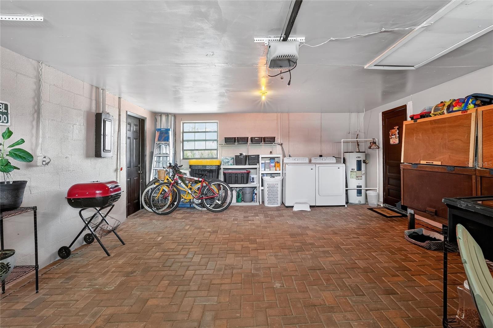 APOLLO BEACH UNIT TWO - Residential