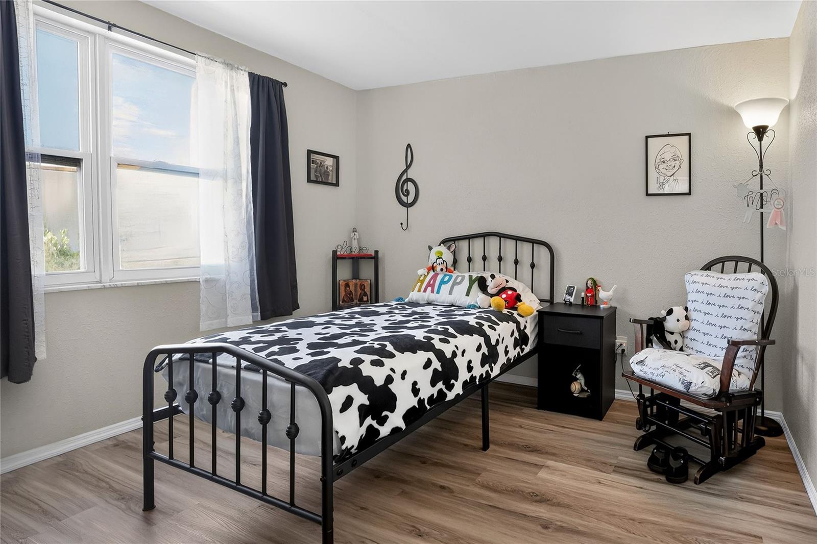 APOLLO BEACH UNIT TWO - Residential