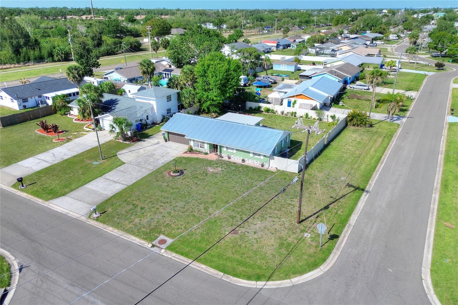 APOLLO BEACH UNIT TWO - Residential