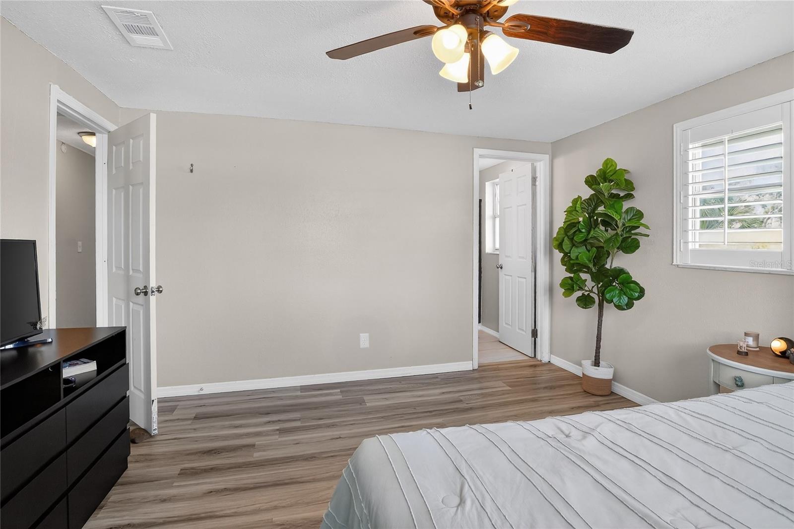 APOLLO BEACH UNIT TWO - Residential