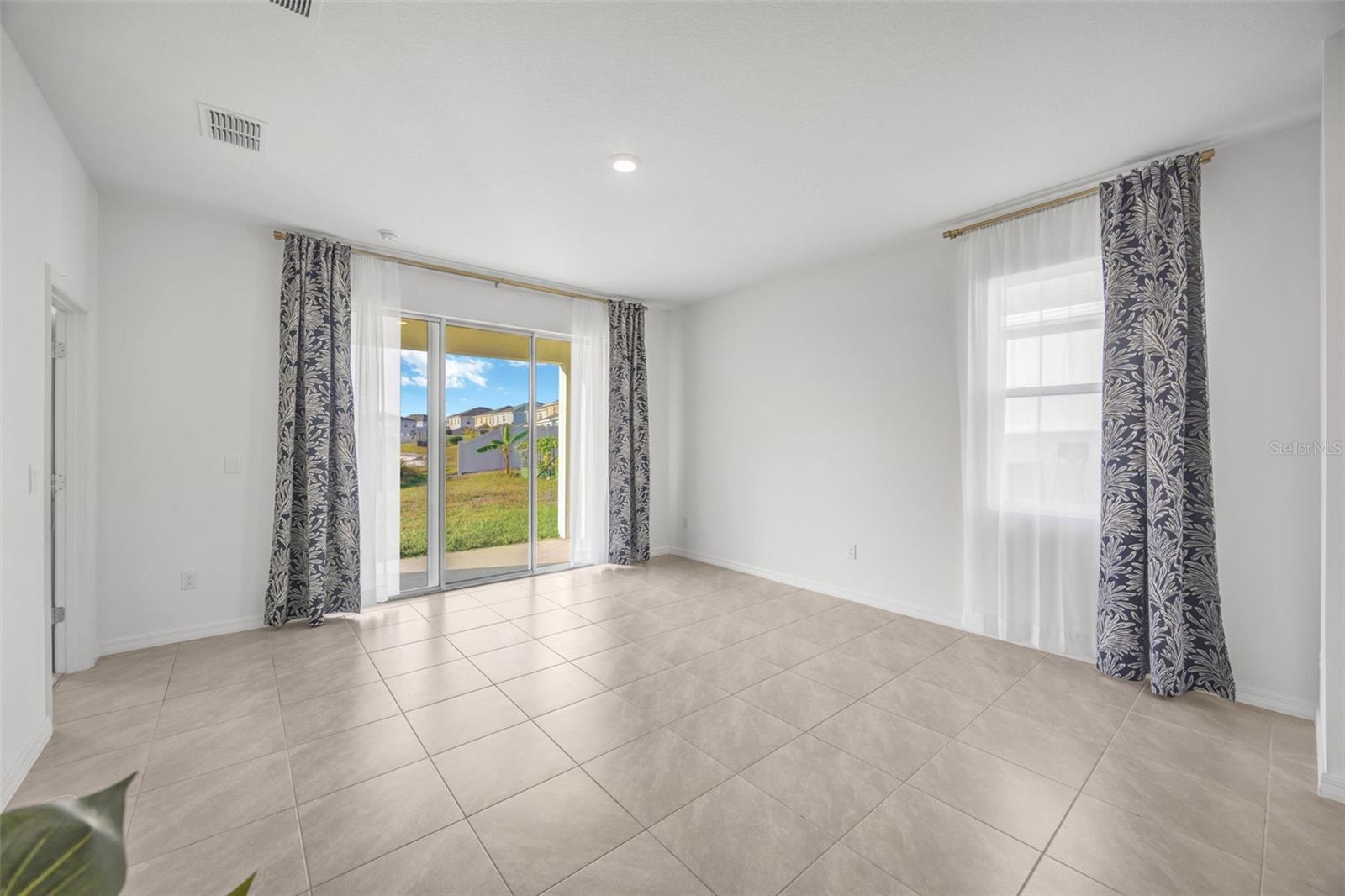 WOODCREEK - Residential