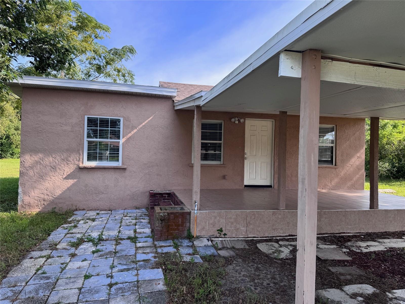 House for rent. Large fenced property right on Welch Rd.