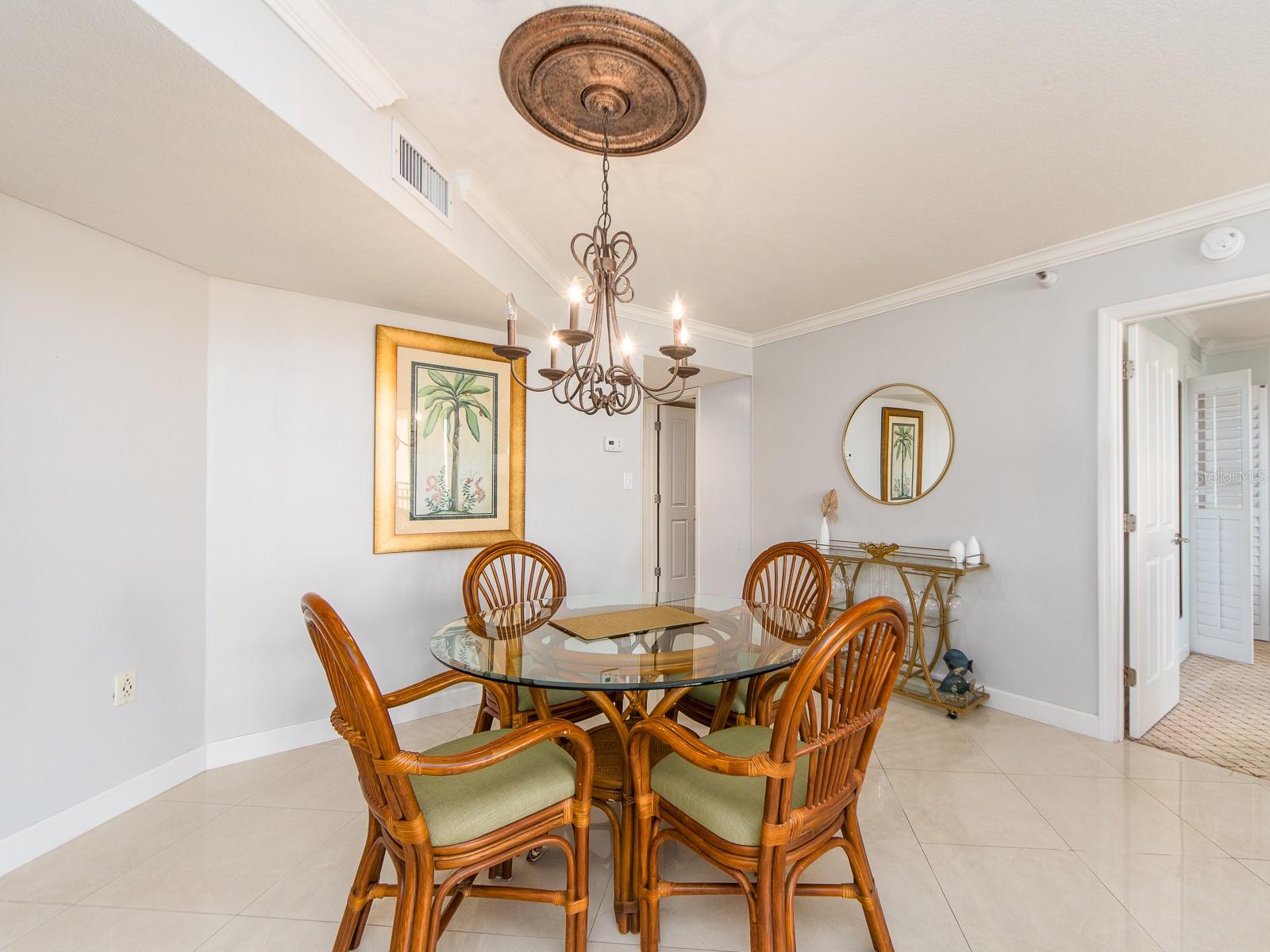ISLAND WALK CONDO - Residential Lease