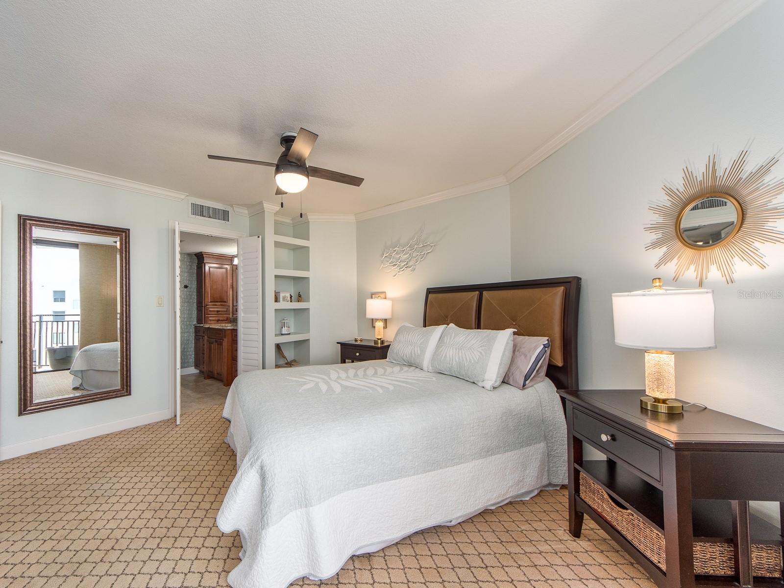 ISLAND WALK CONDO - Residential Lease