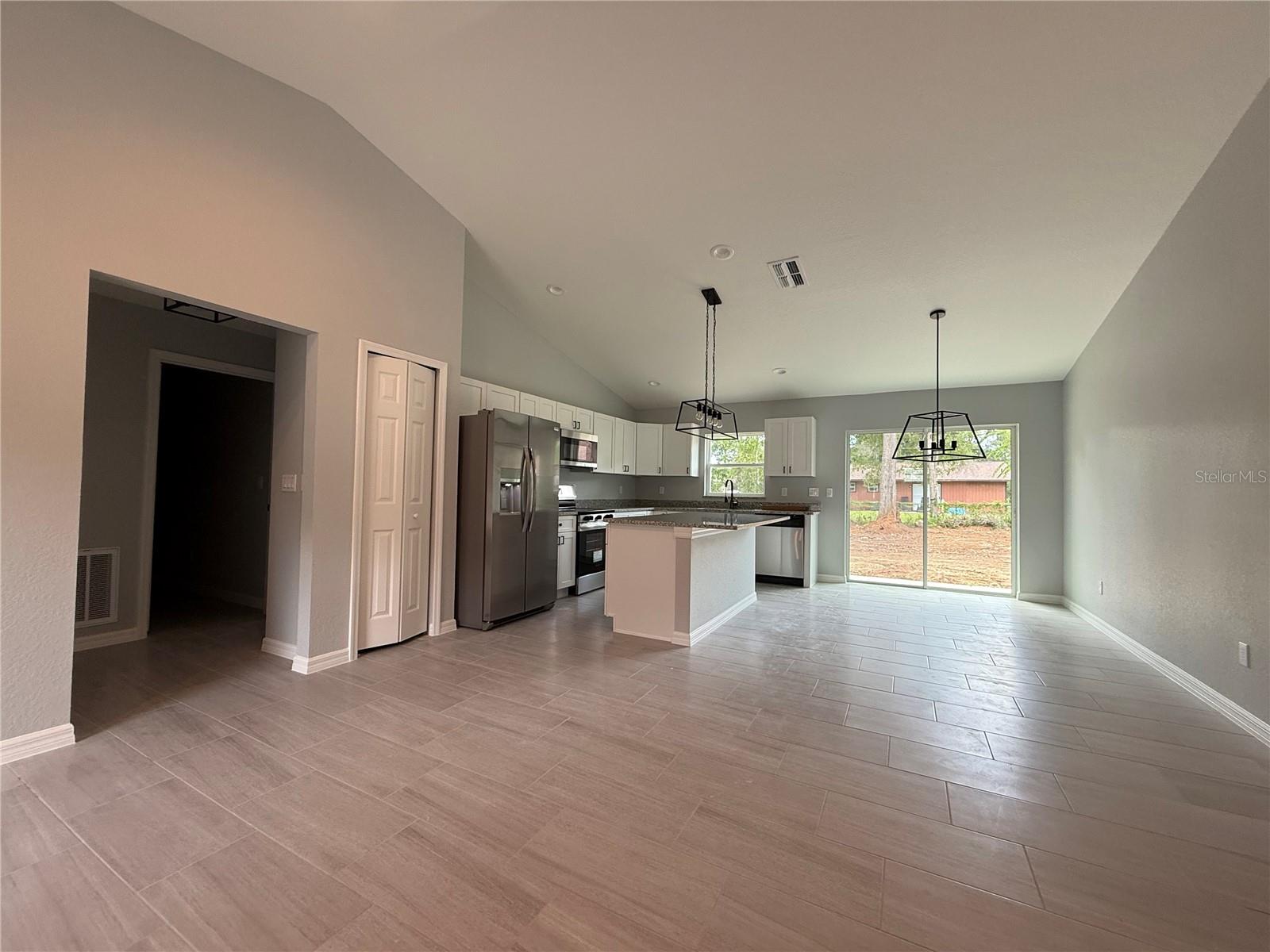 OCALA PARK ESTATES UNIT 1 - Residential