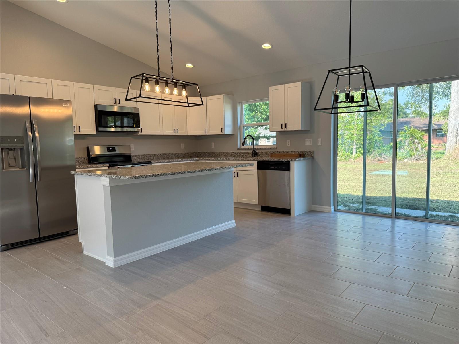 OCALA PARK ESTATES UNIT 1 - Residential